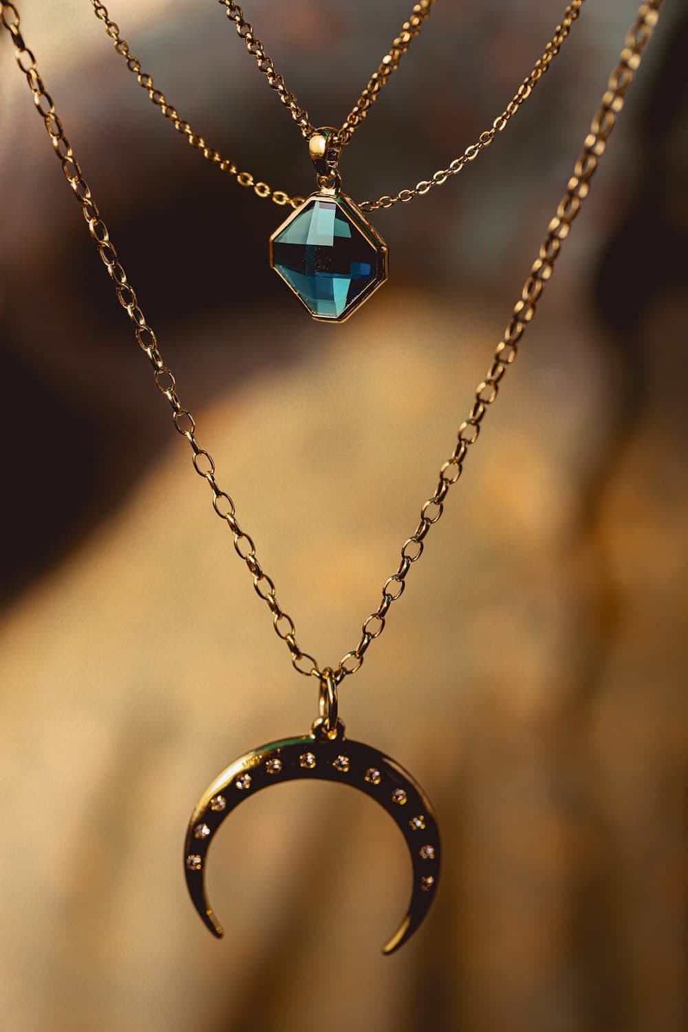 Pearl and gold necklace